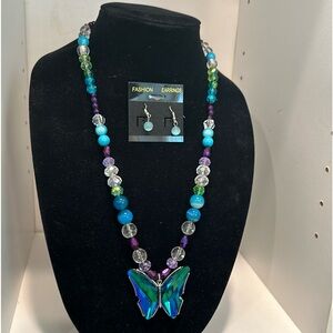 Beautiful Butterfly 🦋 Pendant Necklace